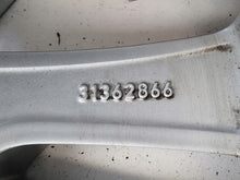 Load image into Gallery viewer, 1x Alufelge 17 Zoll 8.0" 5x120 49ET 2H0601025J VW Amarok Rim Wheel FEL3056716065aw