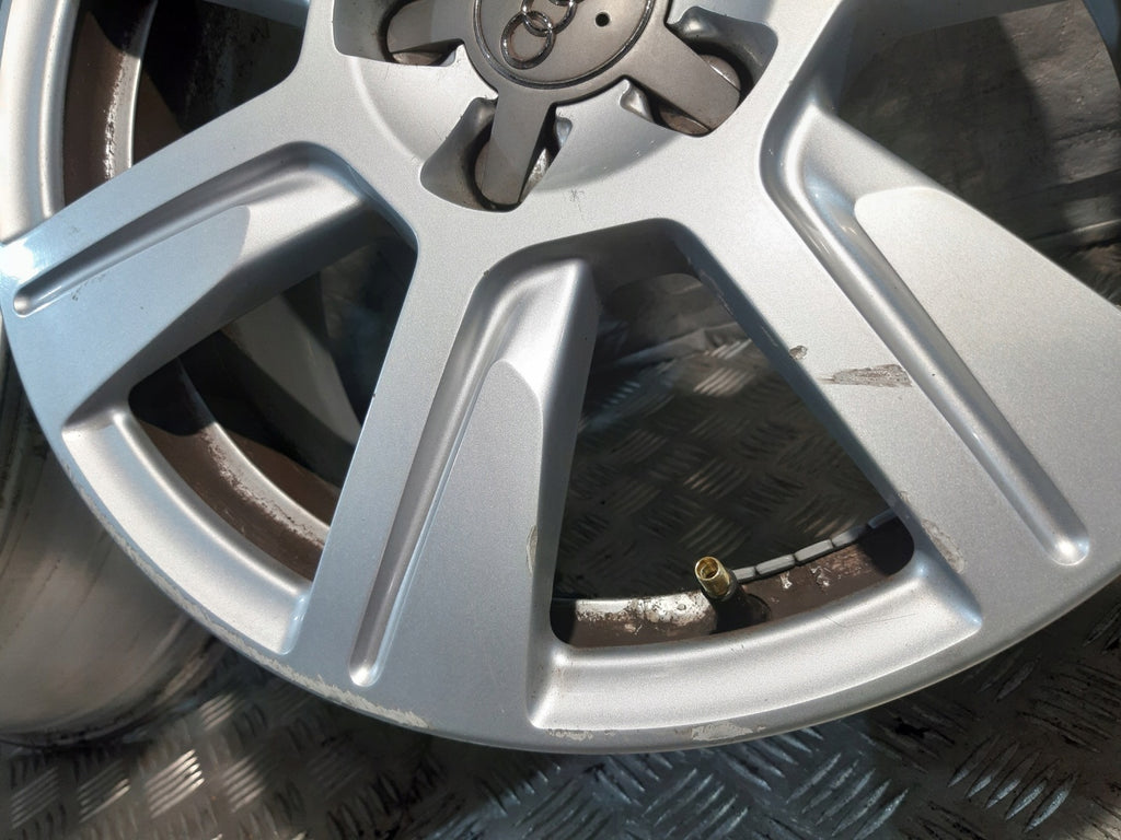 4x Alufelge 17 Zoll 7.5" 5x112 45ET Glanz Silber 4F0601025CB Audi A6 C6 FEL5827838640nu