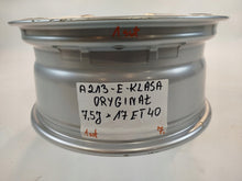 Load image into Gallery viewer, 1x Alufelge 17 Zoll 7.5" 5x112 40ET Glanz Silber A2134011300 Mercedes-Benz FEL2067890228cd