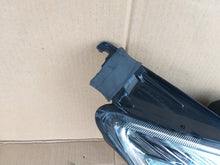 Load image into Gallery viewer, Frontscheinwerfer Ford C-Max II AM51-13W029-AF 89502244 Rechts Headlight SCH1070706110ys