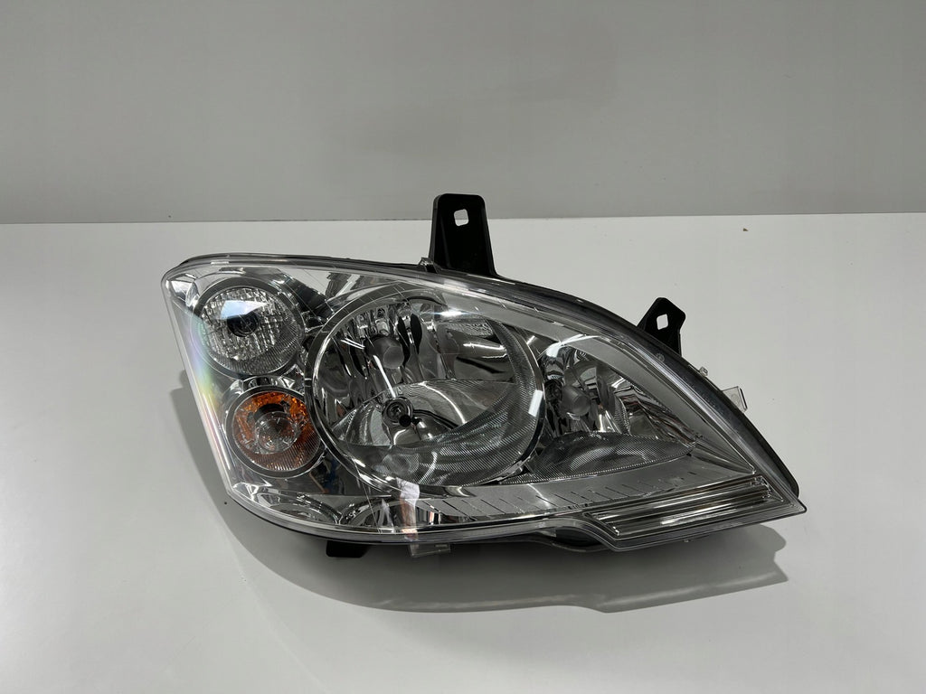 Frontscheinwerfer Mercedes-Benz Vito A6398201961 Halogen Rechts Headlight
