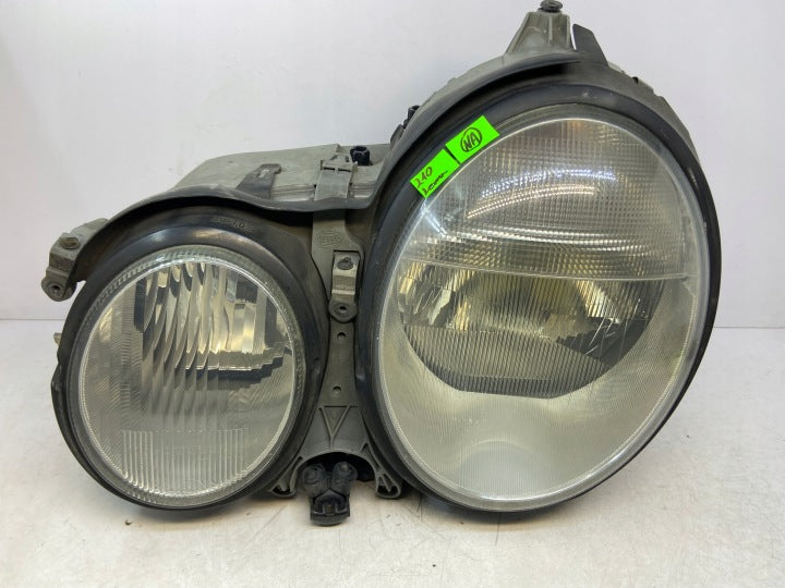 Frontscheinwerfer Mercedes-Benz W210 Xenon Links Scheinwerfer Headlight SCH8163866808fw