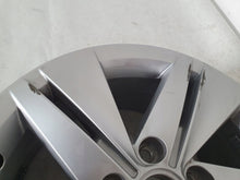Laden Sie das Bild in den Galerie-Viewer, 1x Alufelge 16 Zoll 7.0" 5x112 48ET Glanz Silber 5H0601025 VW Rim Wheel FEL2181576646op