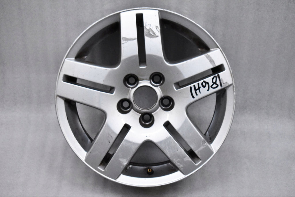 1x Alufelge 15 Zoll 6.0" 5x100 38ET Glanz Silber 1J0601025Q Audi Golf IV Polo