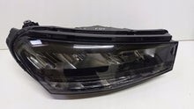 Laden Sie das Bild in den Galerie-Viewer, Frontscheinwerfer Skoda Fabia IV 6VB941016 LED Rechts Scheinwerfer Headlight SCH4064513720ie