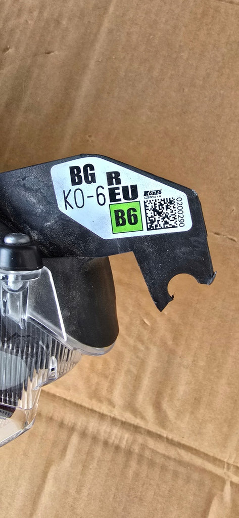 Frontscheinwerfer Toyota Yaris K06-EU Ein Stück (Rechts oder Links) Headlight