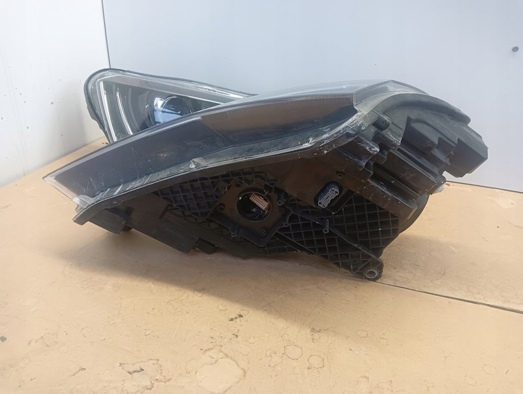 Frontscheinwerfer Skoda Superb III 3V1941015A 3V1941016A Rechts oder Links