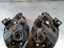Laden Sie das Bild in den Galerie-Viewer, Frontscheinwerfer Renault Kangoo Ein Satz Scheinwerfer Headlight SCH1975162994ou