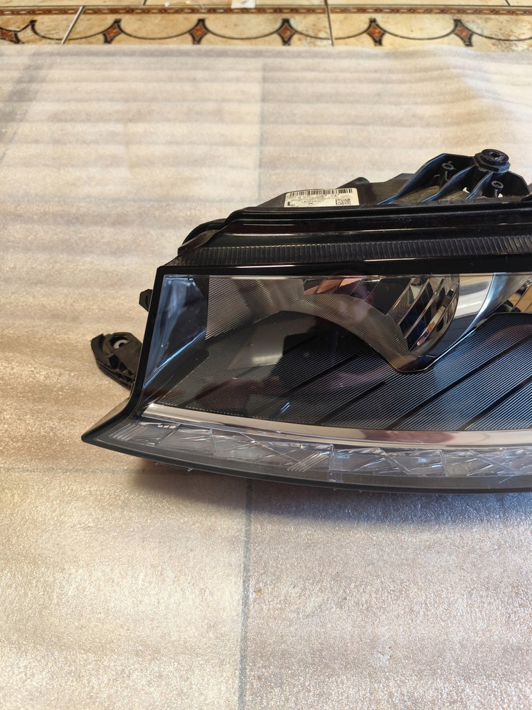 Frontscheinwerfer Skoda Fabia III -6V1941015D Links Scheinwerfer Headlight