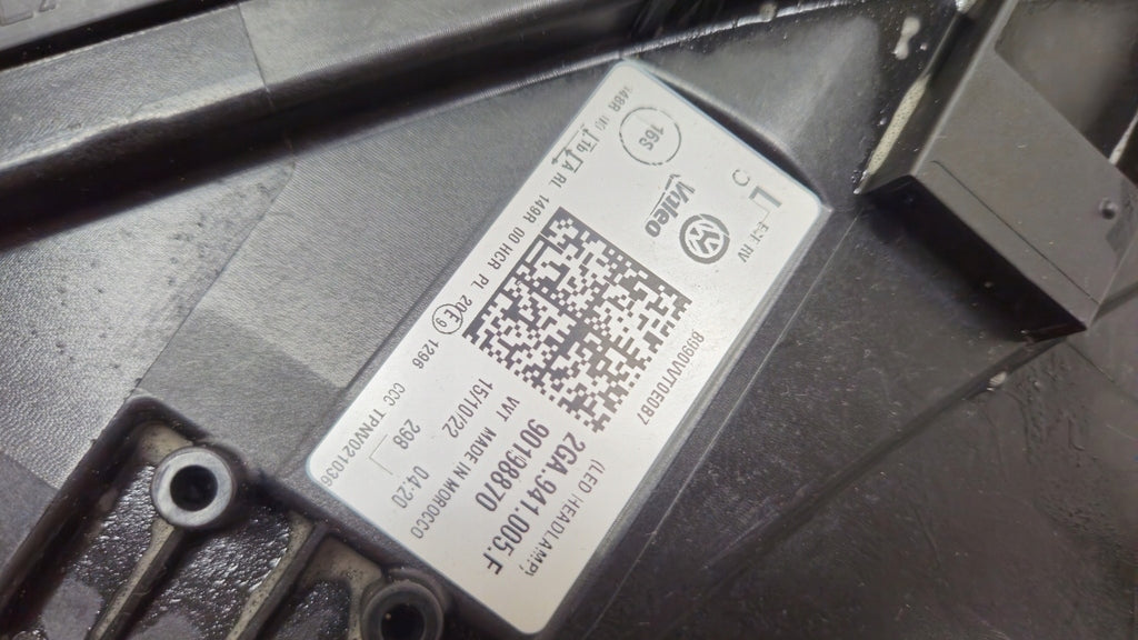 Frontscheinwerfer VW T-Roc 2GA941005F Full LED Links Scheinwerfer Headlight