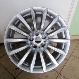 1x Alufelge 19 Zoll 8.5