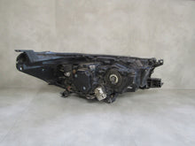 Load image into Gallery viewer, Frontscheinwerfer Toyota Hilux VIII LED Links Scheinwerfer Headlight SCH4113194809iq