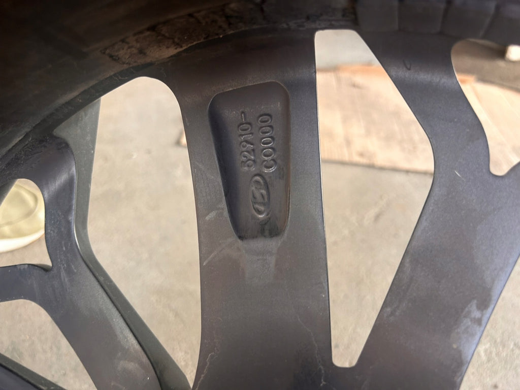 1x Alufelge 18 Zoll 7.5" 5x114.3 53ET Matt Graphit 52910-C0000 Hyundai I FEL4728499900tu