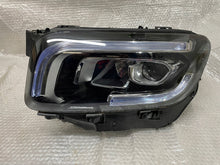 Laden Sie das Bild in den Galerie-Viewer, Frontscheinwerfer Mercedes-Benz W247 A2479063100 LED Links Headlight