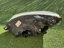 Laden Sie das Bild in den Galerie-Viewer, Frontscheinwerfer Mercedes-Benz W204 A2048208461 Rechts Scheinwerfer Headlight SCH4330505106na