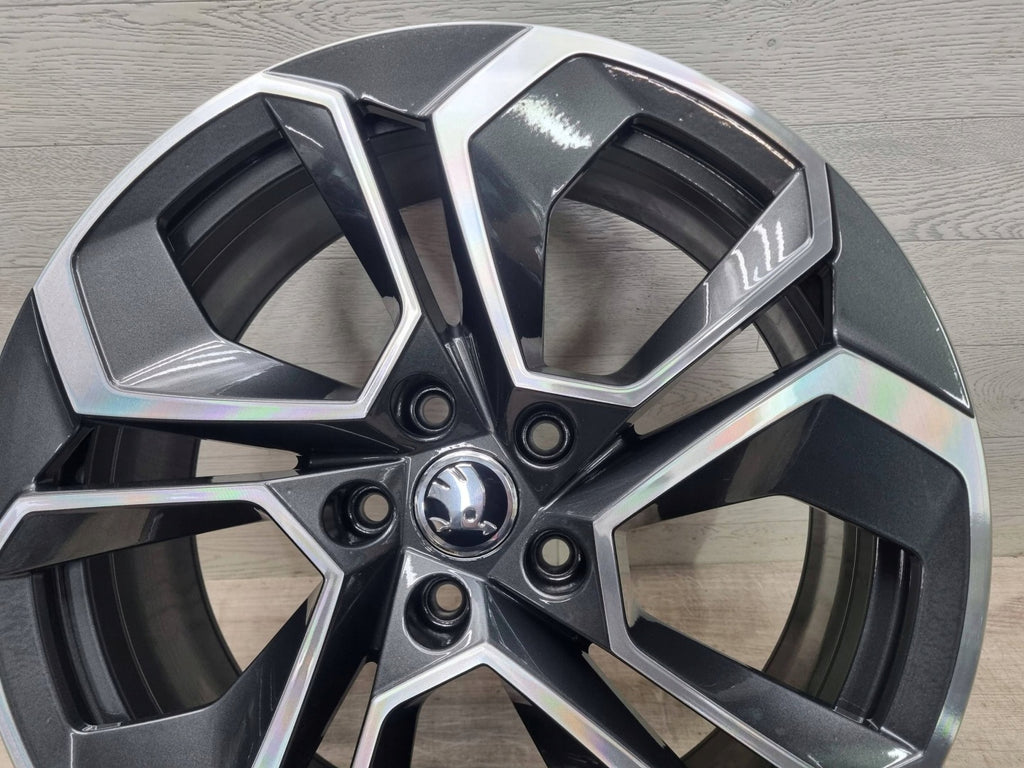 4x Alufelge 19 Zoll 7.5" 5x112 48ET Matt Graphit 5E3601025 Skoda Octavia Iv FEL1884380331qe
