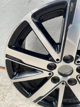 Laden Sie das Bild in den Galerie-Viewer, 1x Alufelge 17 Zoll 7.0&quot; 5x112 54ET Glanz Schwarz 6889638 Mini Rim Wheel