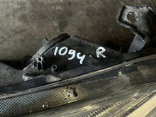 Laden Sie das Bild in den Galerie-Viewer, Frontscheinwerfer Opel Astra J 1EG01001102 Rechts Scheinwerfer Headlight SCH7808827832rj