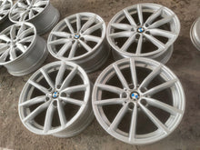 Laden Sie das Bild in den Galerie-Viewer, 4x Alufelge 17 Zoll 7.5" 5x112 30ET 6883520 BMW Rim Wheel FEL1473950557jn