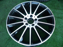 Laden Sie das Bild in den Galerie-Viewer, 1x Alufelge 19 Zoll 7.5" 5x112 49ET A1774011600 Mercedes-Benz Amg Rim Wheel FEL7305632205lz