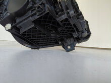 Laden Sie das Bild in den Galerie-Viewer, Frontscheinwerfer Mercedes-Benz W247 A2479062503 Links Scheinwerfer Headlight SCH8789904670vr