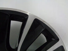 Laden Sie das Bild in den Galerie-Viewer, 1x Alufelge 19 Zoll 7.0&quot; 5x108 38ET Glanz Schwarz YP00174580 Opel Grandland X