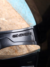 Load image into Gallery viewer, 1x Alufelge 19 Zoll 8.5&quot; 5x112 40ET 4K0601025H Audi A6 C8 Rim Wheel