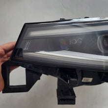 Load image into Gallery viewer, Frontscheinwerfer VW 11B941035N LED Links Scheinwerfer Headlight SCH4832798478kz