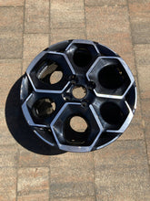 Laden Sie das Bild in den Galerie-Viewer, 1x Alufelge 17 Zoll 4x108 9847195680 Citroën C3 Iii Rim Wheel FEL1077156930da