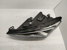 Laden Sie das Bild in den Galerie-Viewer, Frontscheinwerfer Seat Leon 5FB941035C Links Scheinwerfer Headlight