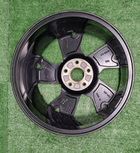 Load image into Gallery viewer, 1x Alufelge 18 Zoll 7.5" 5x114.3 55ET Glanz Graphit 3M018075B Honda Hr-V FEL2327008144sv