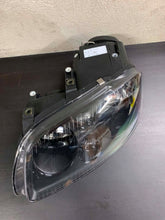 Laden Sie das Bild in den Galerie-Viewer, Frontscheinwerfer VW Touran Caddy I Links Scheinwerfer Headlight SCH6380839814bg