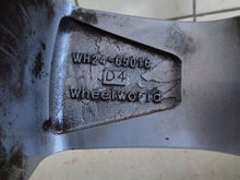 Load image into Gallery viewer, 1x Alufelge 16 Zoll 6.5" 5x114.3 Glanz Silber WH24-65016 Mercedes-Benz W203 FEL7065402764re