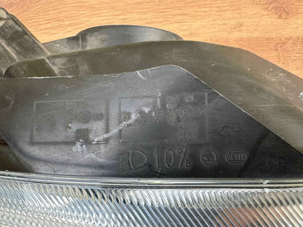 Frontscheinwerfer Skoda Fabia II Roomster Rechts Scheinwerfer Headlight