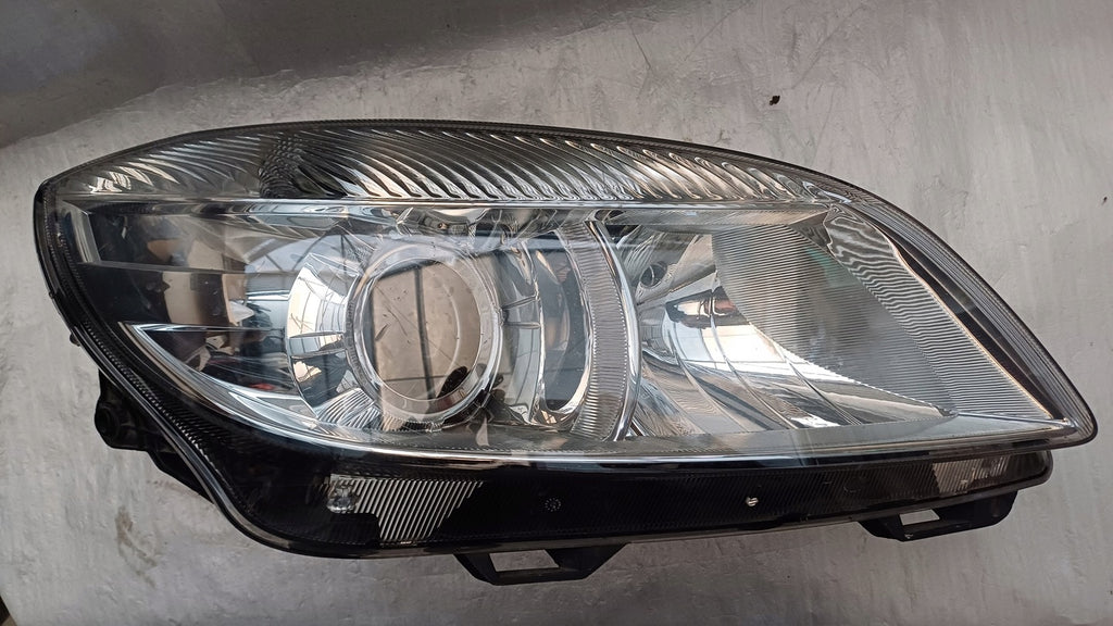 Frontscheinwerfer Skoda Fabia II 5J1941016 Ein Satz Scheinwerfer Headlight SCH7850747645fa