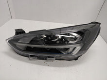 Laden Sie das Bild in den Galerie-Viewer, Frontscheinwerfer Ford Focus MX7B-13E015-ED Full LED Links Headlight SCH2569729570yd