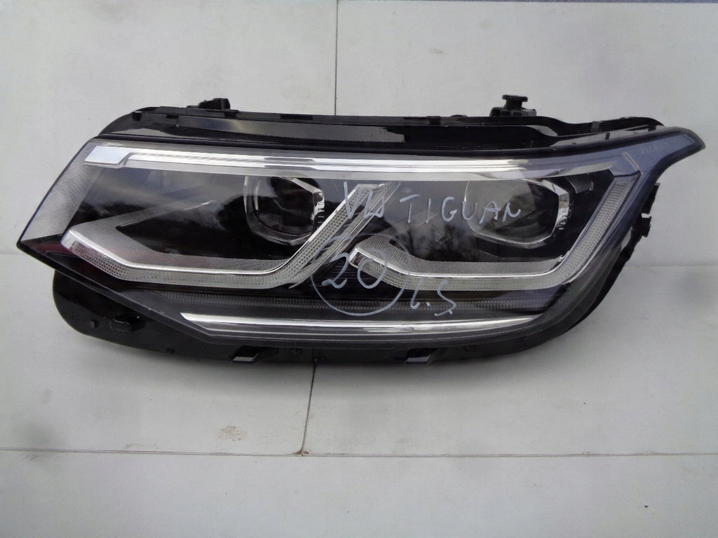 Frontscheinwerfer VW Tiguan 5NB941081C Links Scheinwerfer Headlight