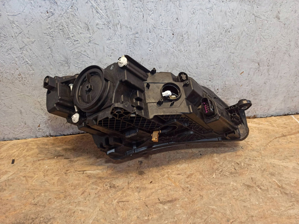 Frontscheinwerfer Skoda Superb III AVH8212KOD 85122000 LED Links Headlight SCH9902407711xb