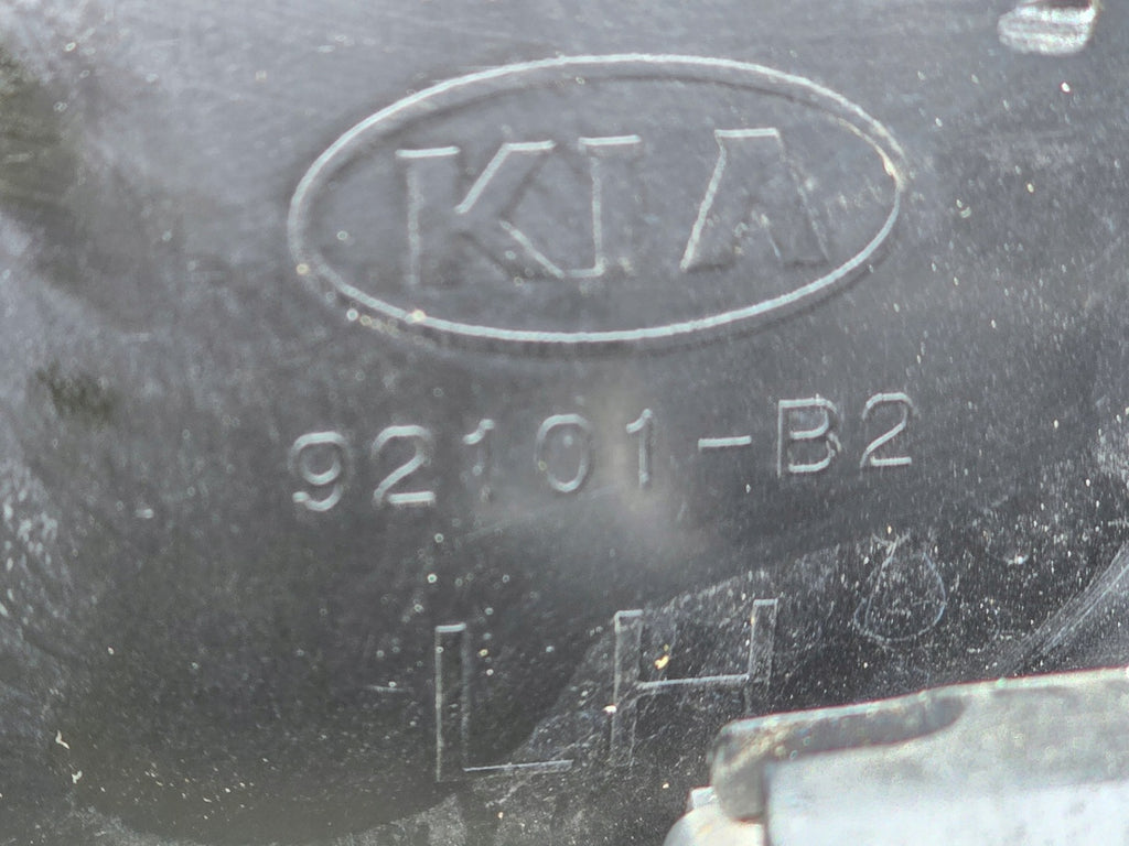 Frontscheinwerfer Kia Soul 92101-B2 Links Scheinwerfer Headlight SCH1496121393rp