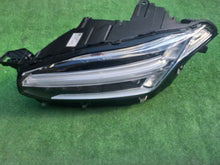 Laden Sie das Bild in den Galerie-Viewer, Frontscheinwerfer Volvo Xc90 31655175 Full LED Links Scheinwerfer Headlight