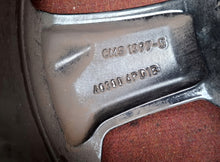 Laden Sie das Bild in den Galerie-Viewer, 1x Alufelge 17 Zoll 7.0" 5x114.3 35ET Glanz 403006PD1B Nissan Juke Rim Wheel FEL6396976012xw