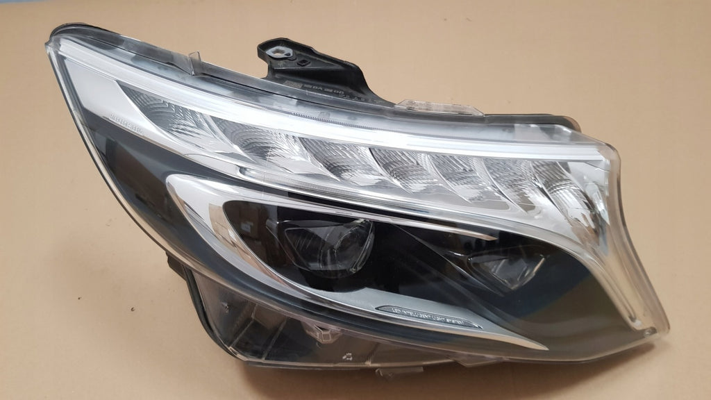 Frontscheinwerfer Mercedes-Benz Vito W447 A4479060201 Rechts Headlight SCH6182375989gq