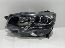 Laden Sie das Bild in den Galerie-Viewer, Frontscheinwerfer Peugeot Partner Rifter 90146217 LED Links Headlight SCH5885706808zk