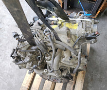 Load image into Gallery viewer, Motor Mitsubishi I 6G74 3.5 GDI 2005 Benzin Engine Unkomplett MOT8687269110qe