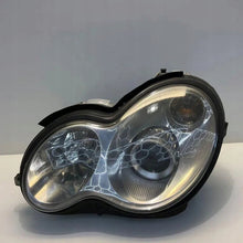 Laden Sie das Bild in den Galerie-Viewer, Frontscheinwerfer Mercedes-Benz A2038203559 Links Scheinwerfer Headlight SCH6282082785on
