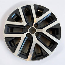 Laden Sie das Bild in den Galerie-Viewer, 1x Alufelge 17 Zoll 6.5&quot; 4x100 40ET 403000765 Renault Captur Rim Wheel