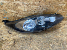 Load image into Gallery viewer, Frontscheinwerfer Ford Fiesta VII 8A61-13W029-AJ Rechts Scheinwerfer Headlight SCH9473840027uy