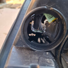 Load image into Gallery viewer, Frontscheinwerfer Kia Sportage IV 92102-F1500 Rechts Scheinwerfer Headlight SCH6241528187ln