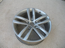 Laden Sie das Bild in den Galerie-Viewer, 1x Alufelge 18 Zoll 8.0" 5x112 41ET Glanz Silber VW Scirocco Passat Rim Wheel FEL9450127175vk