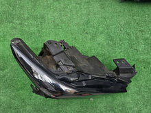 Laden Sie das Bild in den Galerie-Viewer, Frontscheinwerfer Mazda 3 BCJH-51030 LED Rechts Scheinwerfer Headlight SCH6955346942zc